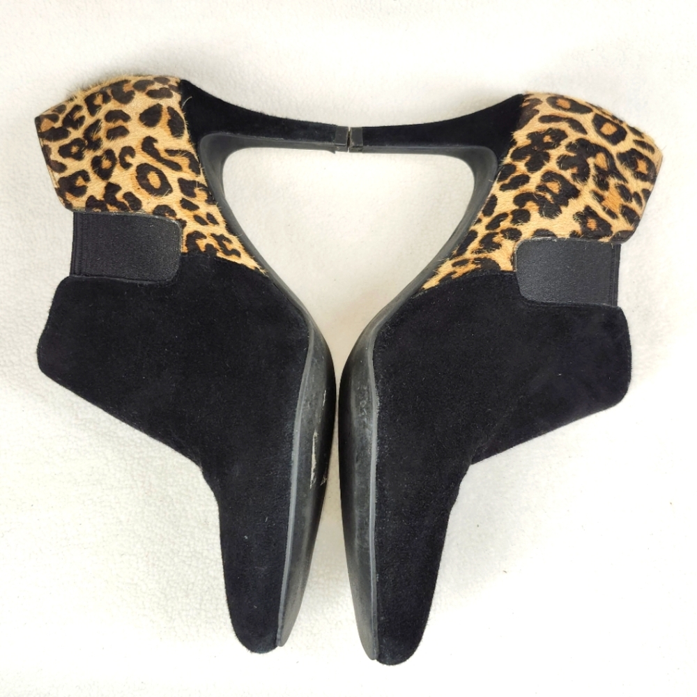 Cole Hann Raquel Leopard Cow Fur Black Suede Heeled Ankle Booties Sz 6.5